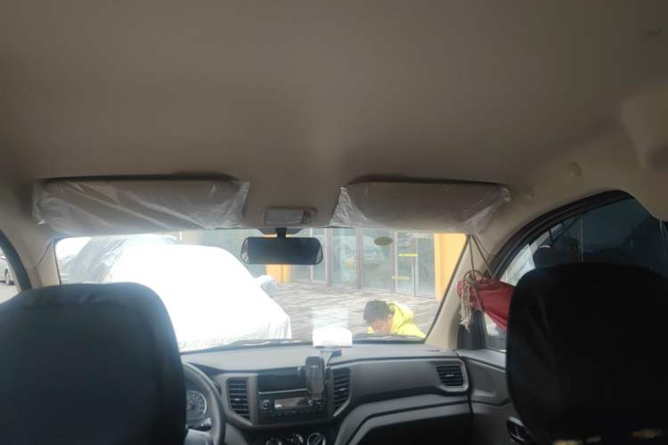 Used Wuling Hongguang V 2022 1.5L Jingqu Edition Electric-Assist LAR
