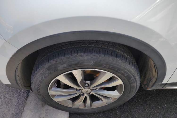 Used Geely Auto Emgrand X7 Sport 2016 1.8TD Automatic ZhiZun Version Left Front Wheel Hub