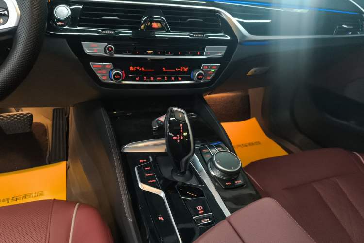 Used BMW 5 Series 2021 525Li M Sport Package
