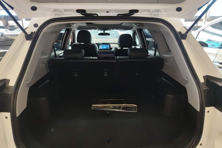 Used Chery Tiggo 8 2022 1.5 TCI Automatic Exclusive Edition 5 Seats Trunk