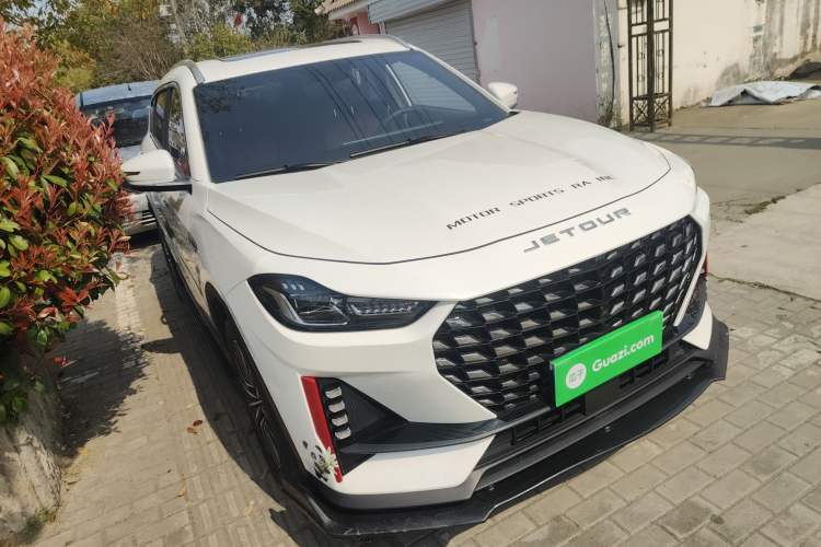 Used JETOUR X70 PRO 2023 1.5T DCT Comfort Edition 5 Seats
