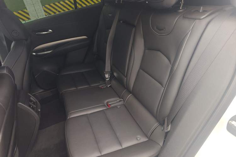 Used Cadillac XT4 2021 28T Two-Wheel Drive Leading Version