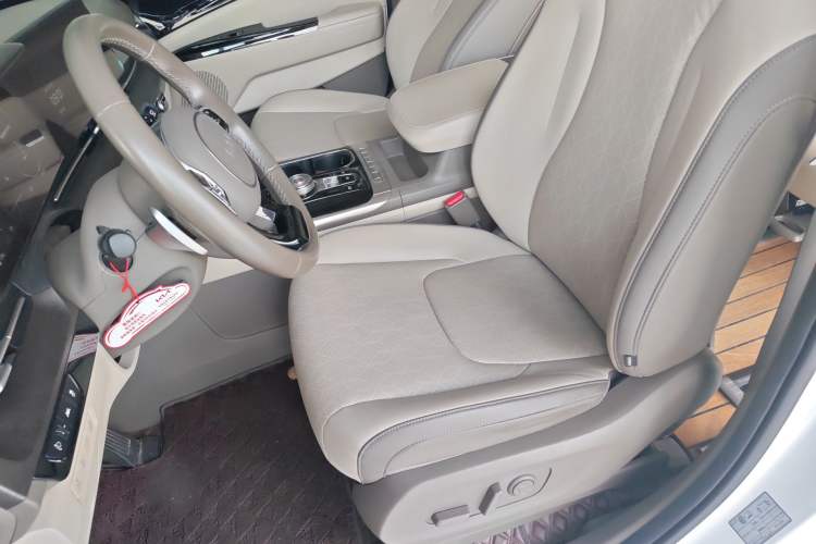 Used Kia Carnival 2021 2.0T Luxury Tech Edition