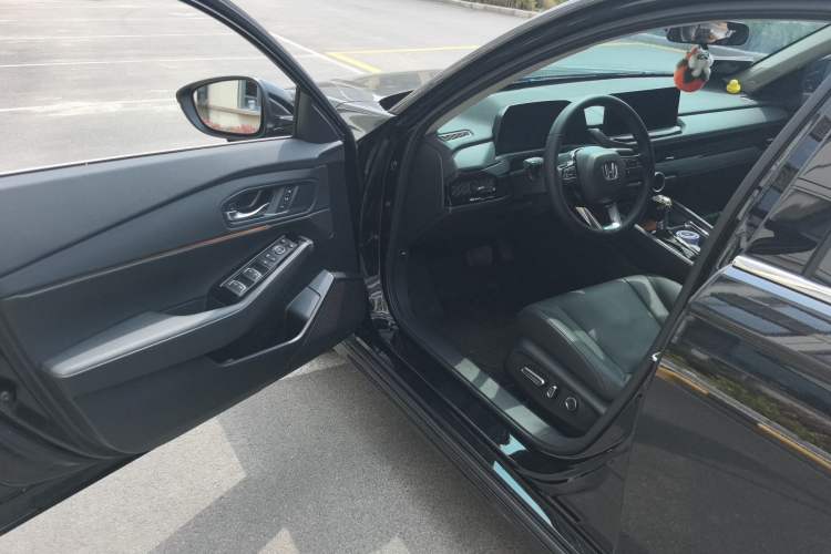 Used Honda Accord 2025 260TURBO Prestige Edition Driver Seat