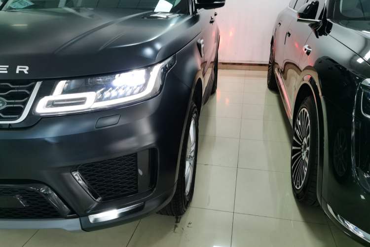 Used Land Rover Range Sport 2020 3.0 L6 SE
