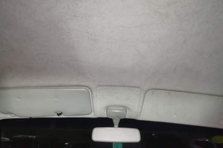 Used Dongfeng Xiaokang K05S 2019 1.2L Practical Version China VI Standard DK12 Headliner