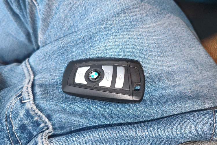 Used BMW 5 Series 2014 520i Elegant Edition