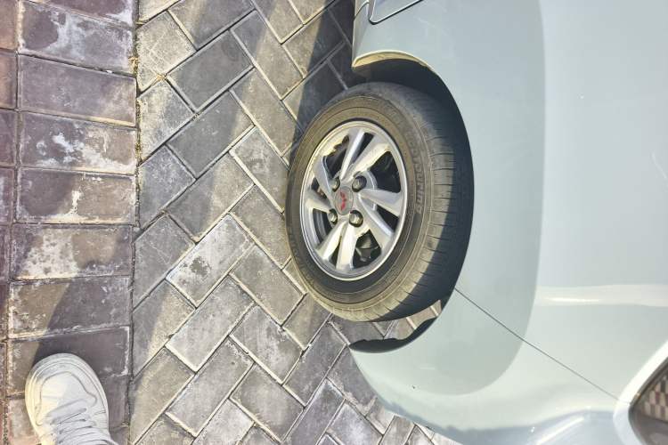 Used Wuling Hongguang MINIEV 2021 Macaron Fashion Model Lithium Iron Phosphate