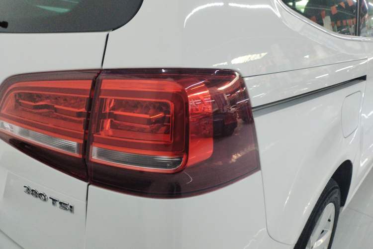 Used Volkswagen Sharan 2016 380TSI Comfort Edition 7-Seater