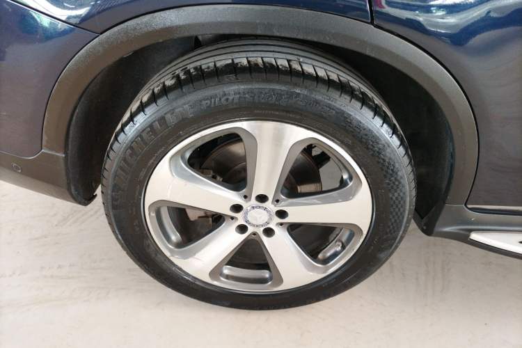 Used Mercedes-Benz GLC 2016 GLC 260 4MATIC Luxury Model