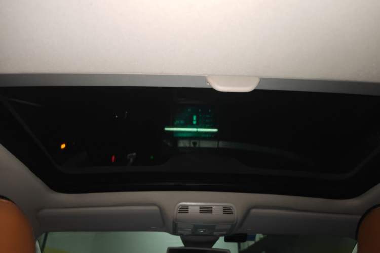 Used Volkswagen FAW-Volkswagen CC 2011 2.0 TSI Ultimate Edition
