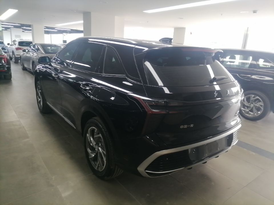 Hongqi HS3 PHEV 2025 Model 117km Jingwei Edition — снимка 4