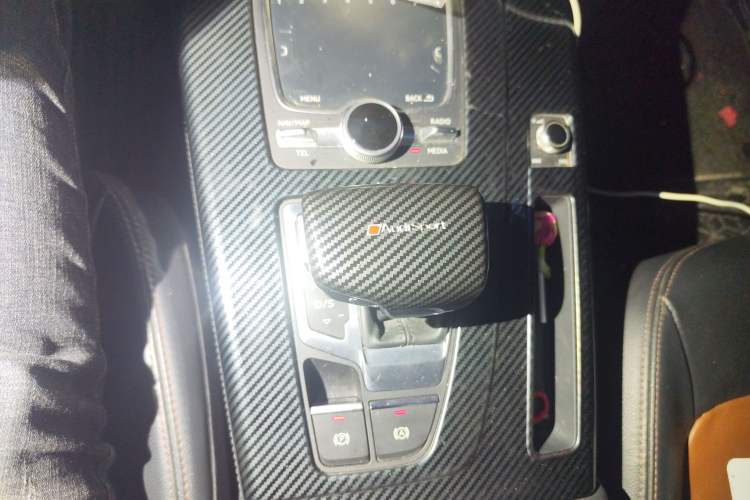 Used Audi Q5L 2020 Updated 40 TFSI Prestige Fashion Edition