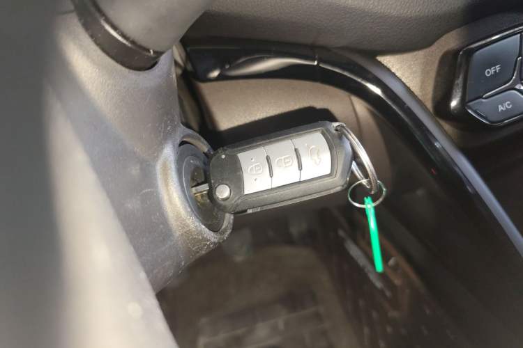 Used GAC Trumpchi GS4 2017 200T Manual Two-Wheel Drive Elite Edition