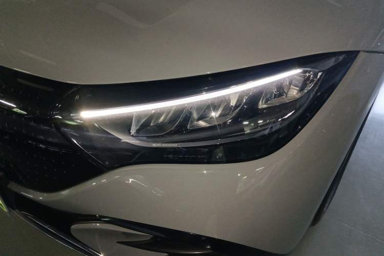 Used Mercedes-Benz EQE 2022 350 Luxury Edition
