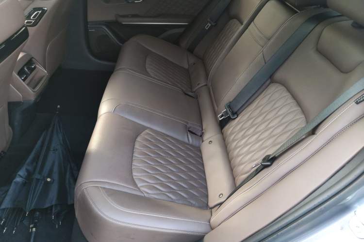 Used BYD Han 2022 DM-i 121KM Prestige Model