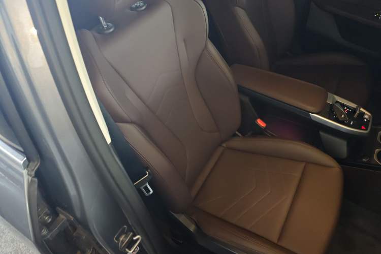 Used BMW X1 2023 sDrive25Li X Design Package Right Front Seat