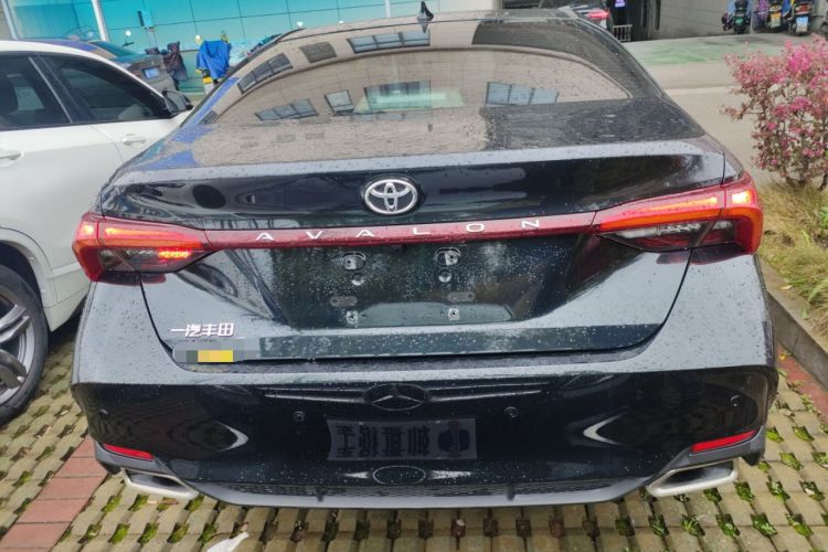 Used Toyota Avalon 2023 2.0L Premium Edition