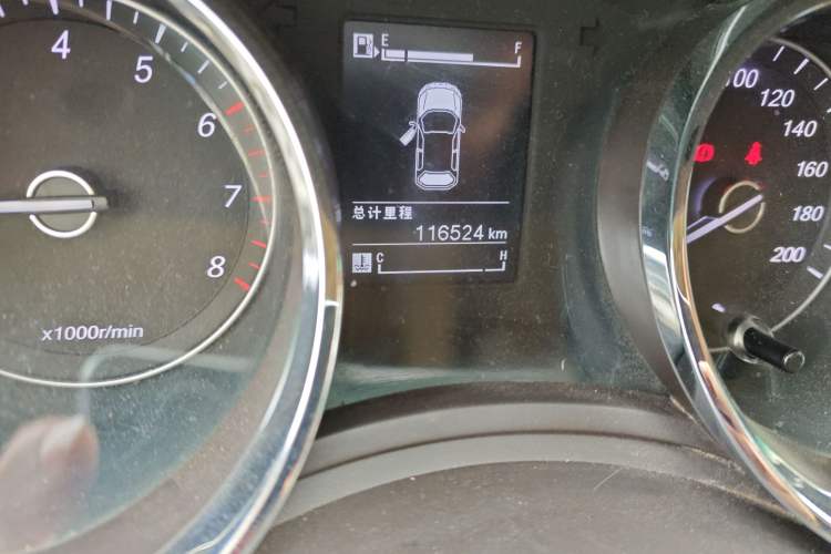 Used Baojun 730 2016 1.5T Manual Comfort Version 7 Seats
