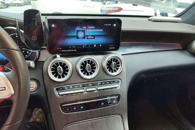 Used Mercedes-Benz GLC 2022 Refreshed GLC 260 L 4MATIC Dynamic Edition