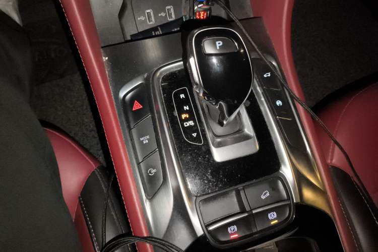 Used MG HS 2019 30T Automatic 2WD Trophy Supreme Edition China VI Standard