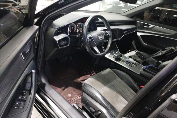 Used Audi A6L 2019 40 TFSI Luxury Dynamic Model
