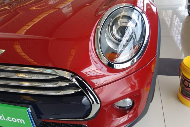 Used MINI 2016 1.5T COOPER Left Front Headlight