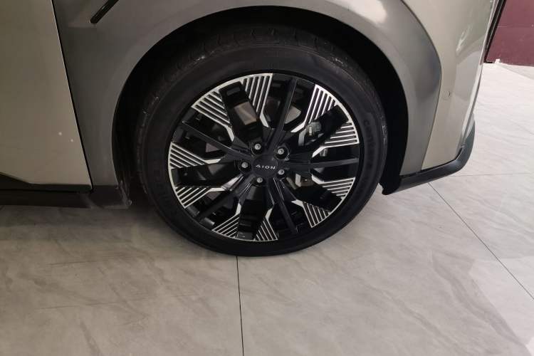 Used AION Y 2022 80 Intelligent Driving Version Exterior 2