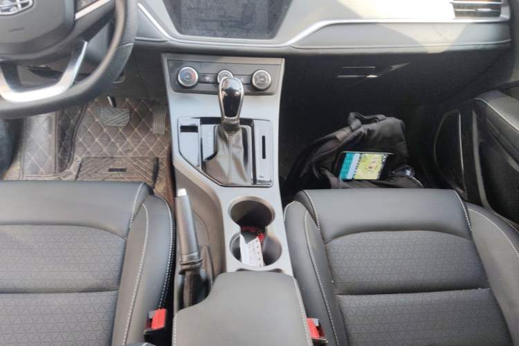 Used Geely Auto Emgrand 2021 UP 1.5L CVT Comfort Model Gear Lever