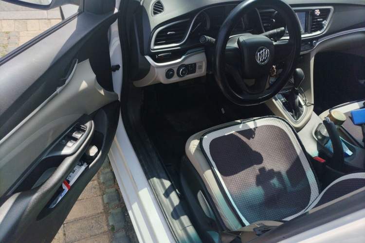 Used Buick GT 2021 Exemplar 1.5L Automatic Elite Version Driver Seat