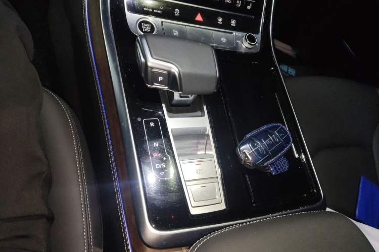 Used Audi Q7 2025 55 TFSI quattro S line Sport Edition
