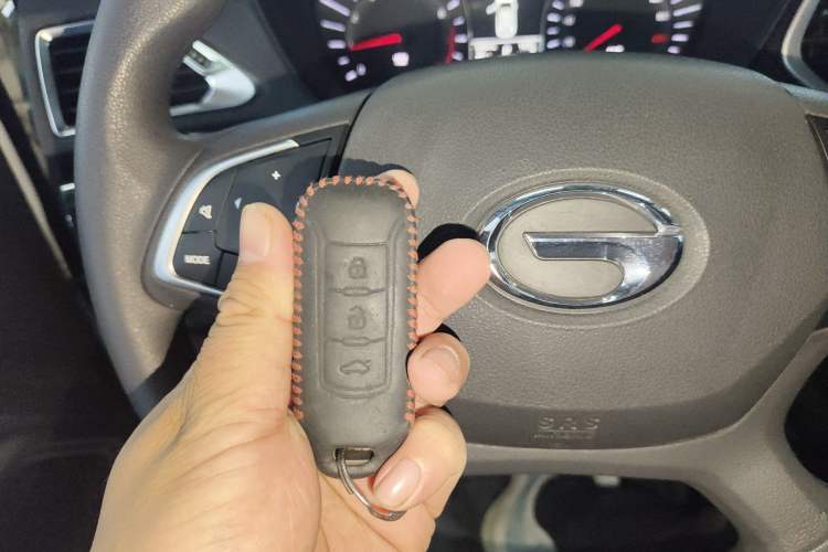 Used GAC Trumpchi GS4 2017 200T G-DCT Two-Wheel Drive Elite Edition
