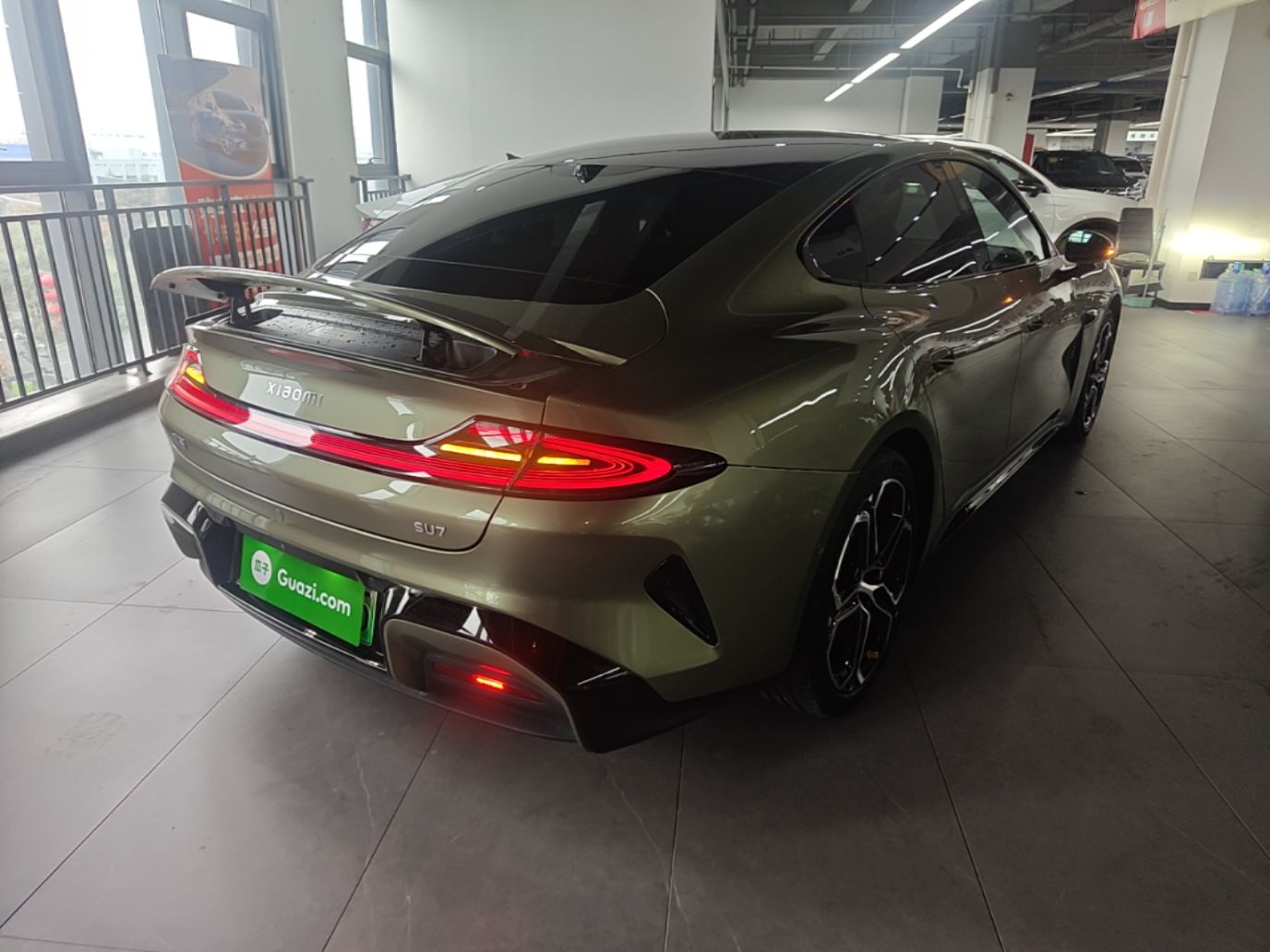 Xiaomi Auto SU7 2024 Rear-Drive Ultra-Long Range Advanced Pro-Level Intelligent Driving Version — снимка 6