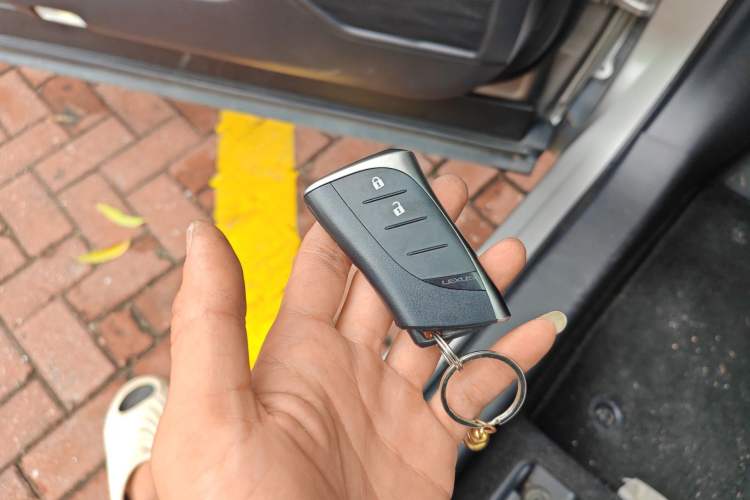 Used Lexus UX 2020 260h Explore-Cool Edition