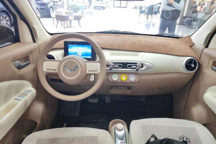 Used Wuling Hongguang MINIEV 2025 Four-Door Version Advanced Edition