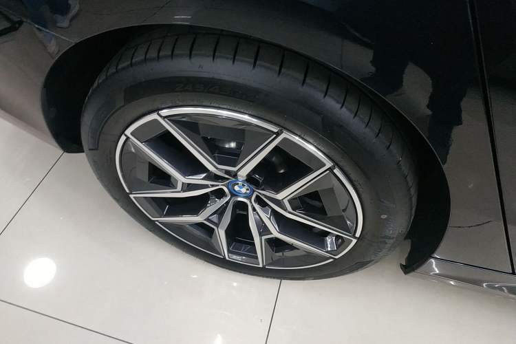 Used BMW i5 2025 eDrive 40L M Sport Package