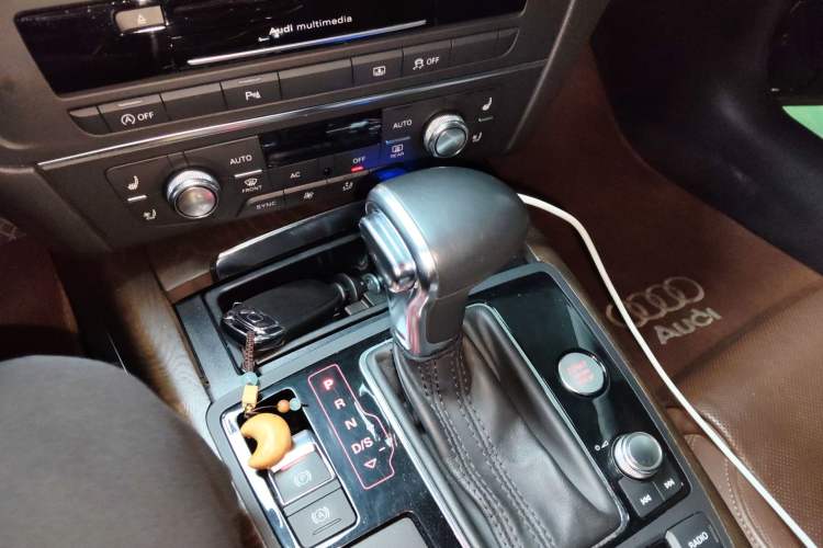 Used Audi A6L  Gear Lever