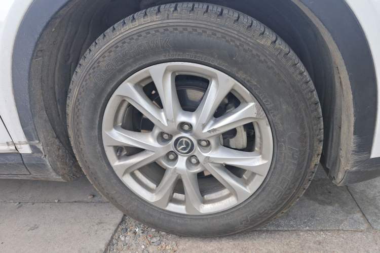 Used Mazda CX-4 2018 2.0L Automatic Two-Wheel Drive Blue Sky Dynamic Version China VI Standard Right Front Wheel Hub