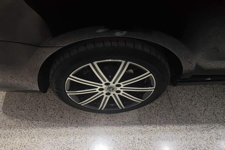 Used Mercedes-Benz V-Class 2021 V 260 L Long-wheelbase Luxury Edition