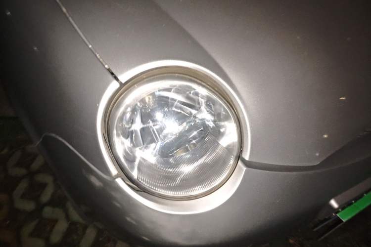 Used Chery QQ3 2012 Stylish Edition 1.0L Manual Start-Up Model Right Front Headlight