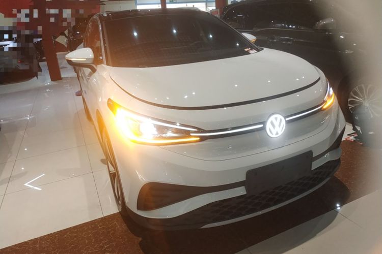 Used Volkswagen ID.4 X 2025 Smart Version Pure & Intelligent Enjoyment Edition Front Right 45 Deg