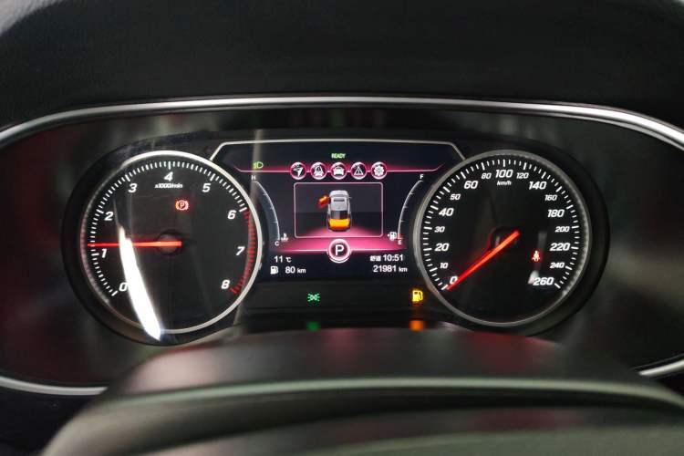 Used Hongqi H5 2022 Classic Model 1.8T Automatic Smart Connect Flagship Edition
