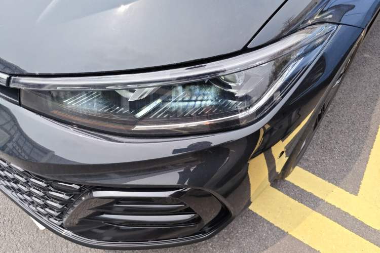 Used Volkswagen Passat 2025 Pro 380TSI Starry Dragon Luxury Edition Left Front Headlight