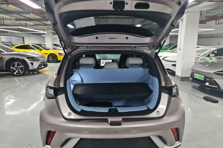Used BYD Dolphin 2021 405 km Fashion Edition

