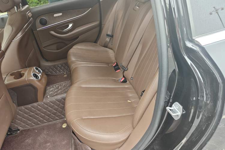 Used Mercedes-Benz E-Class 2019 E 300 L Stylish Model
