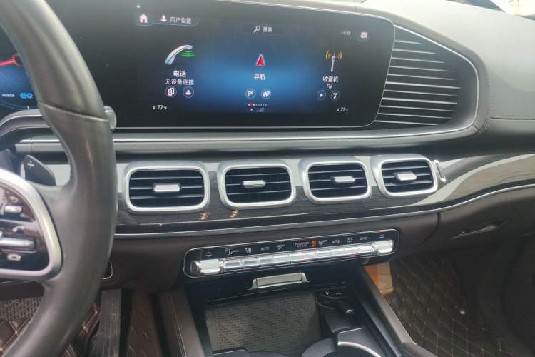 Used Mercedes-Benz GLS  Audio And AC Panel