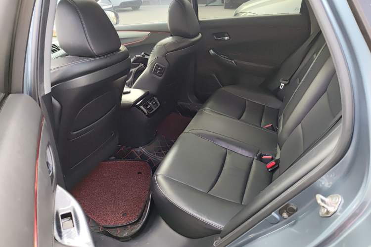 Used Honda Spirior 2015 2.4L Prestige Edition
