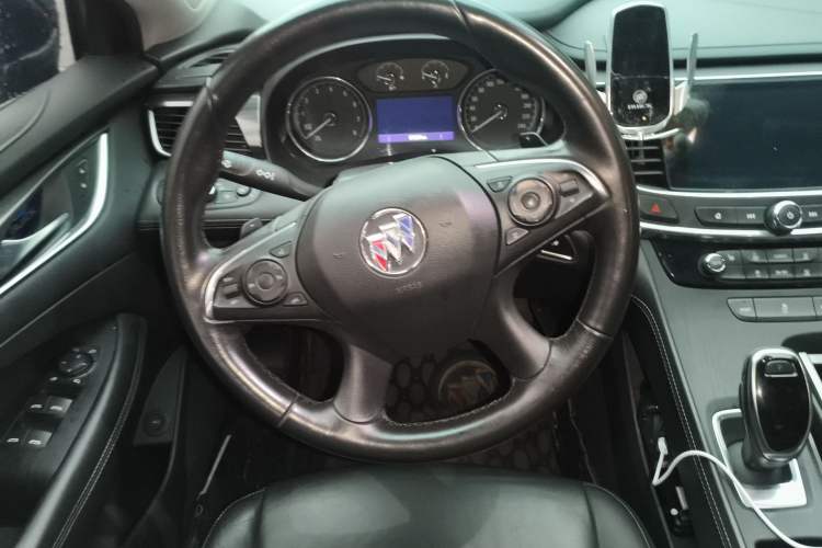 Used Buick LaCrosse 2021 652T Luxury Model Steering Wheel