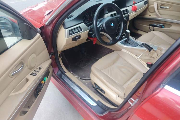 Used BMW 3 Series 2010 320i Expo Edition
