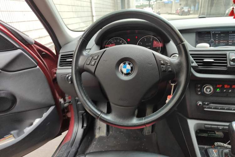 Used BMW X1 2010 sDrive18i Luxury Model
